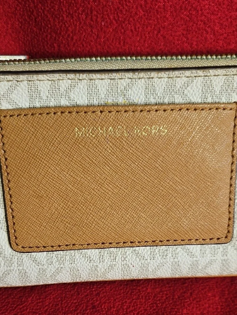 Michael Kors compact michael